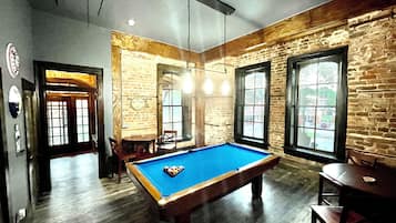 Spielezimmer