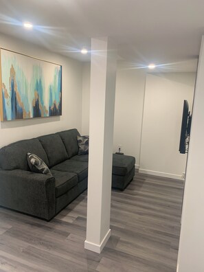 TV - Friendly extended stay and comfort (Winnipeg)