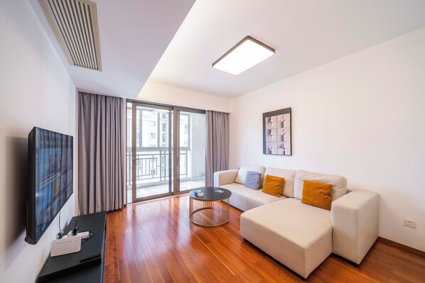 Superior Apartment, 2 Bedrooms, City View | Living room | 55-inch Smart TV with cable channels - Tyms Stylish 2BR APT Hongqiao Bella Vit (Shanghai)