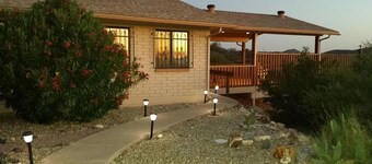 Spacious Tombstone Oasis - Indoor Pool, Hot Tub, Clubhouse Bar, Sauna, and More!