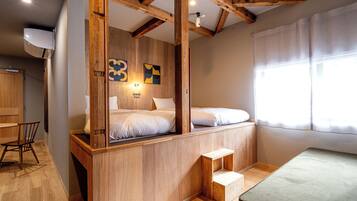 Quarto luxo | Escrivaninha, cortinas blackout, Wi-Fi de cortesia