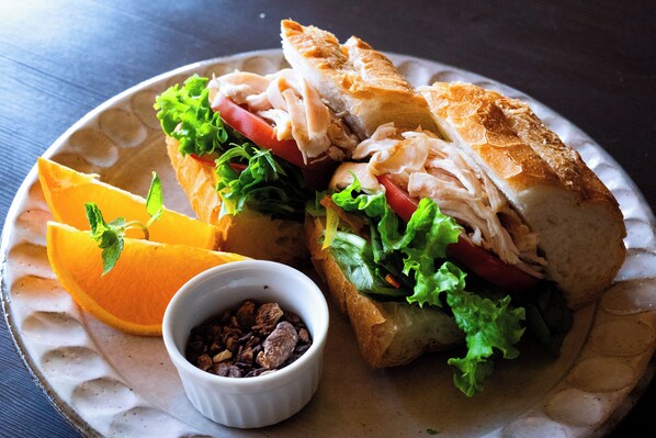 Petit déjeuner anglais (1870 JPY par personne)