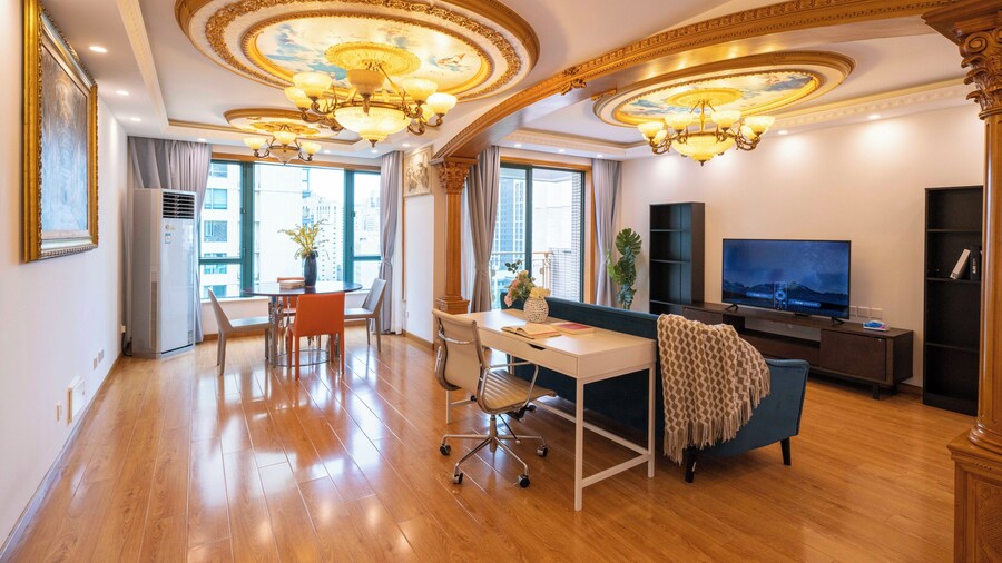 Tyms Xujiahui Modern 2BR APT