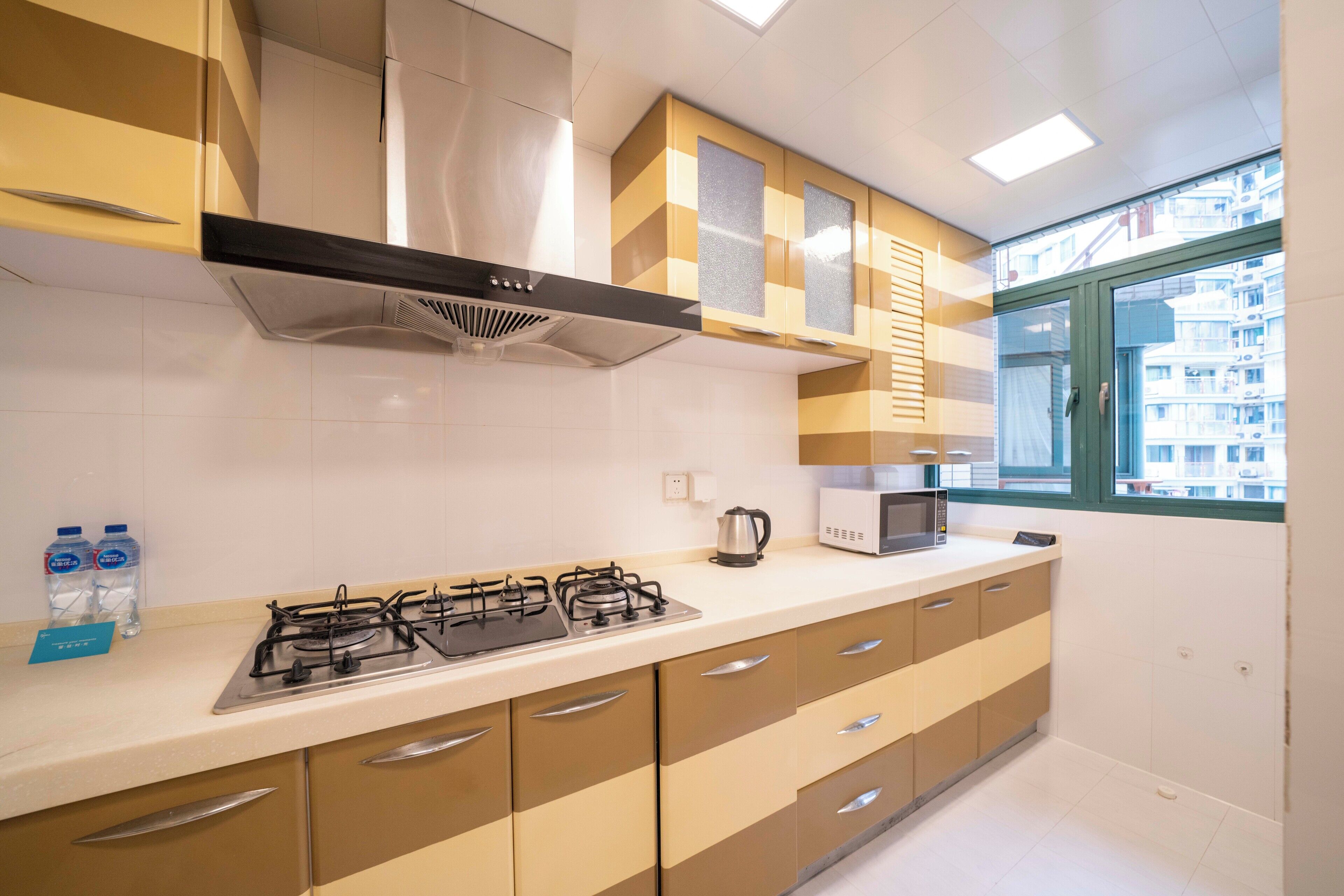 Superior Apartment, 1 Bedroom, Kitchen, City View | Private kitchenette