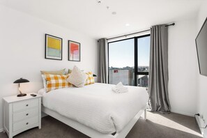 1 Schlafzimmer, Schreibtisch, Bügeleisen/Bügelbrett, WLAN