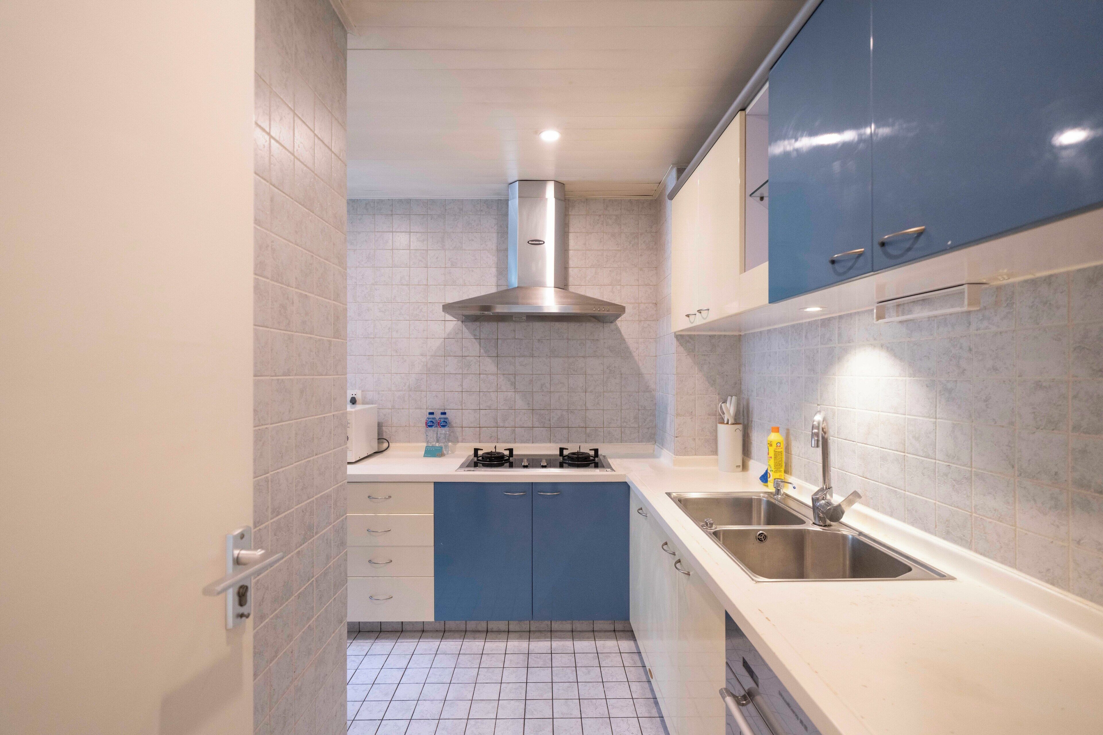 Superior Apartment, 1 Bedroom, Kitchen, City View | Private kitchenette