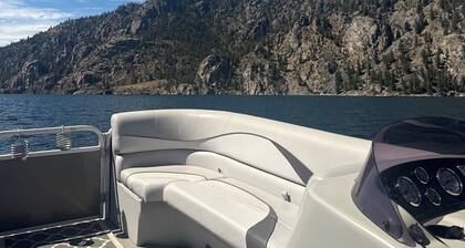 Lakeview Getaway, very close to Marina, Boating, Fishing & Wildlife Paradise!