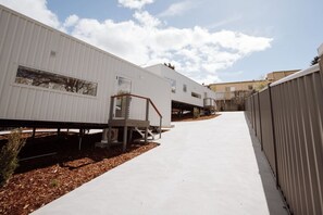 Exterior - The Bennett Loft, a modern Launceston hideaway (South Launceston)