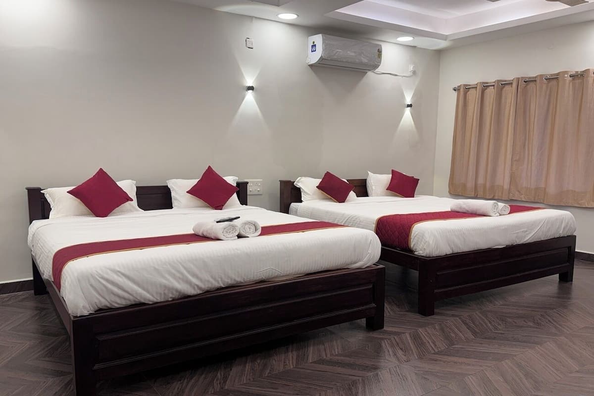 Family Studio | Free WiFi, bed sheets