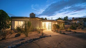 Exterior - Pool | Spa | Sauna | Fire pit | Mid Century Modern (Yucca Valley)