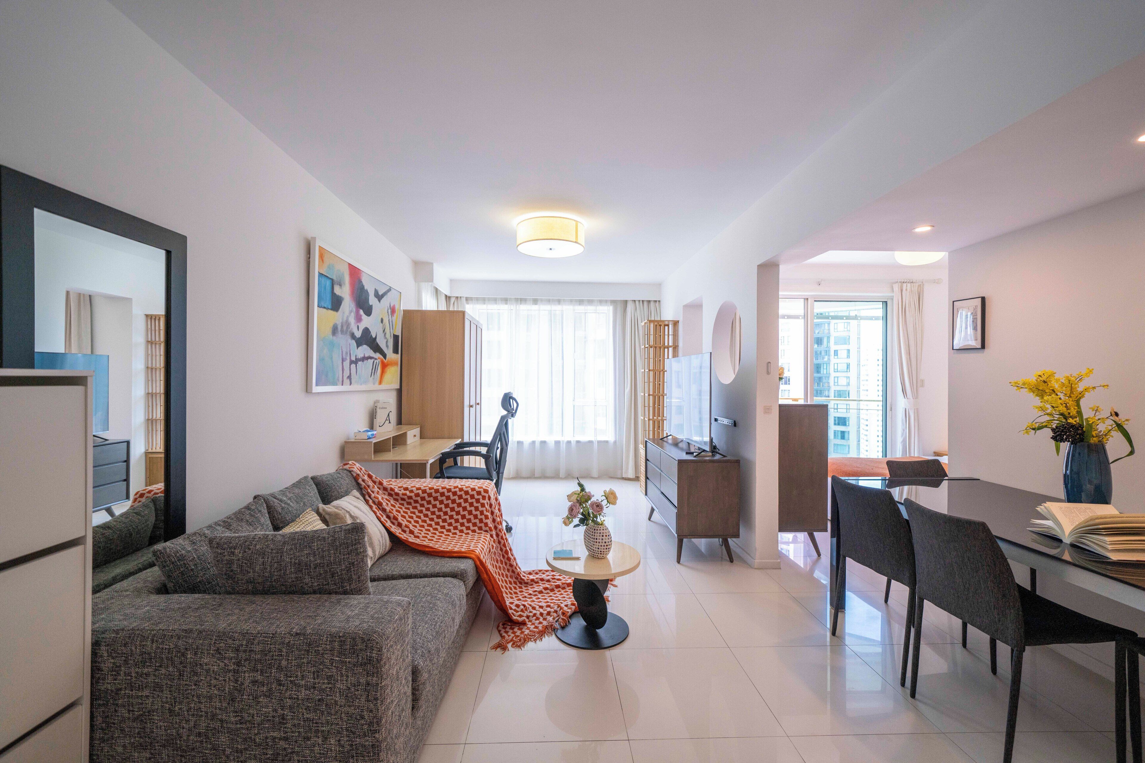 Apartment, 1 Bedroom, Kitchen, City View | Living room | Smart TV