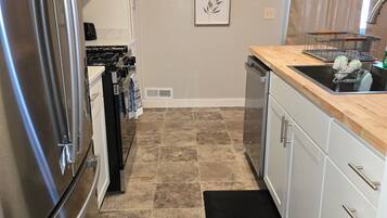 Microwave, oven, stovetop, dishwasher