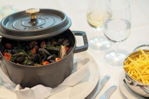 Restaurant - Hotel Sternen Oerlikon (Zurich)