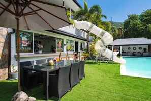 Unclassified image, 3 of 57, button - MM Villa Koh Samui 8-Bedroom Seaview Sunset Estate with 2 Pools (Koh Samui)