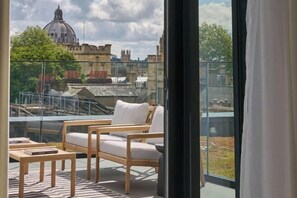 Cribs/infant beds - The Store (Oxford)