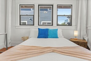 4 bedrooms, desk, iron/ironing board, travel cot