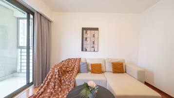 Superior Apartment, 2 Bedrooms, City View | View from room