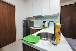 Room - Kozi Square Connecting Room Free Wi-fi & Carpark (Kuching)