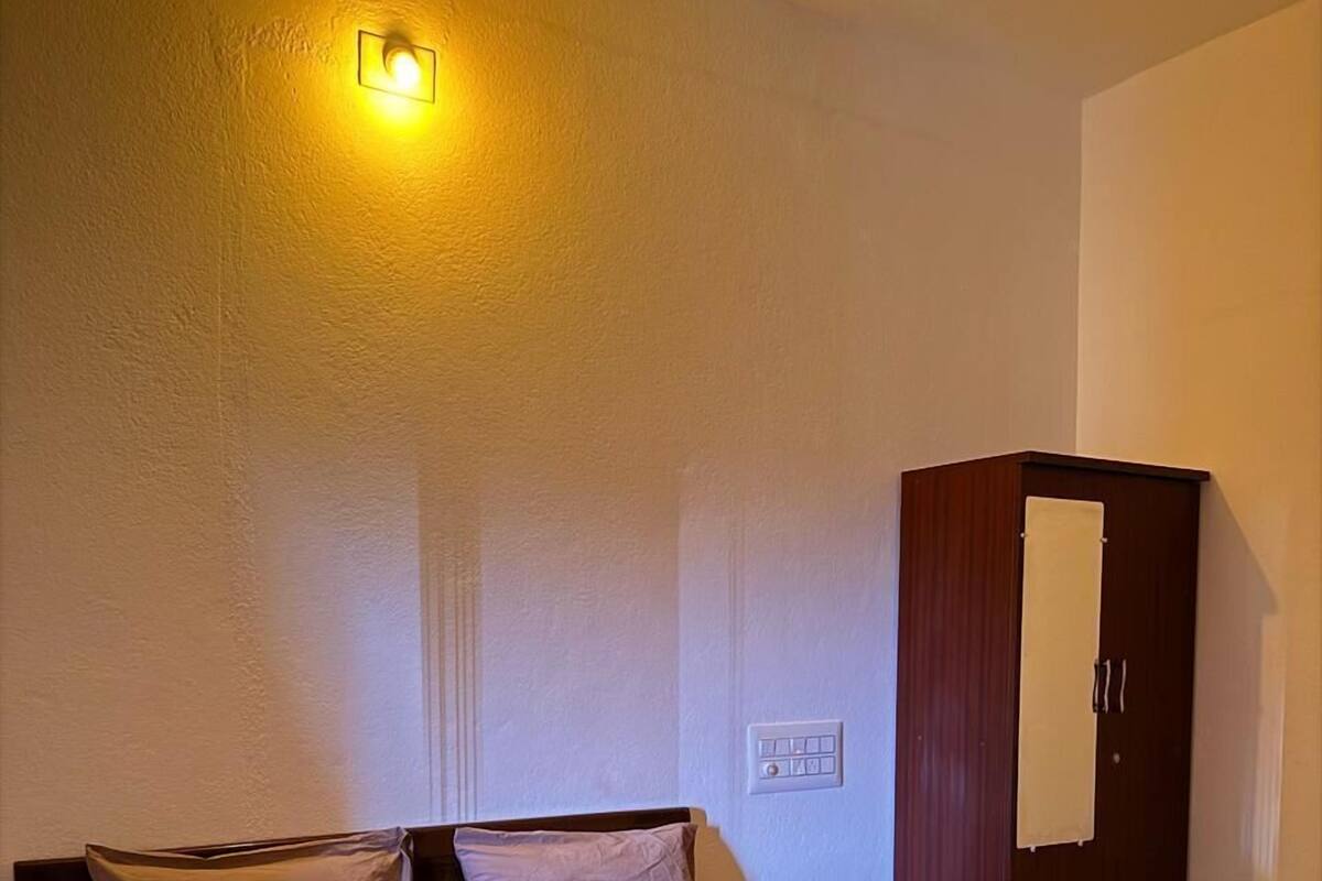 Habitación doble | Escritorio y wifi gratis