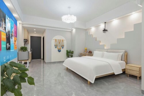 Zero pressure luxury dream apartment hotel