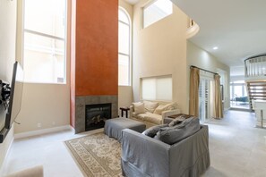 TV, fireplace - NEW Near Beach Rental | Comfortable | Clean | Cozy (Huntington Beach)