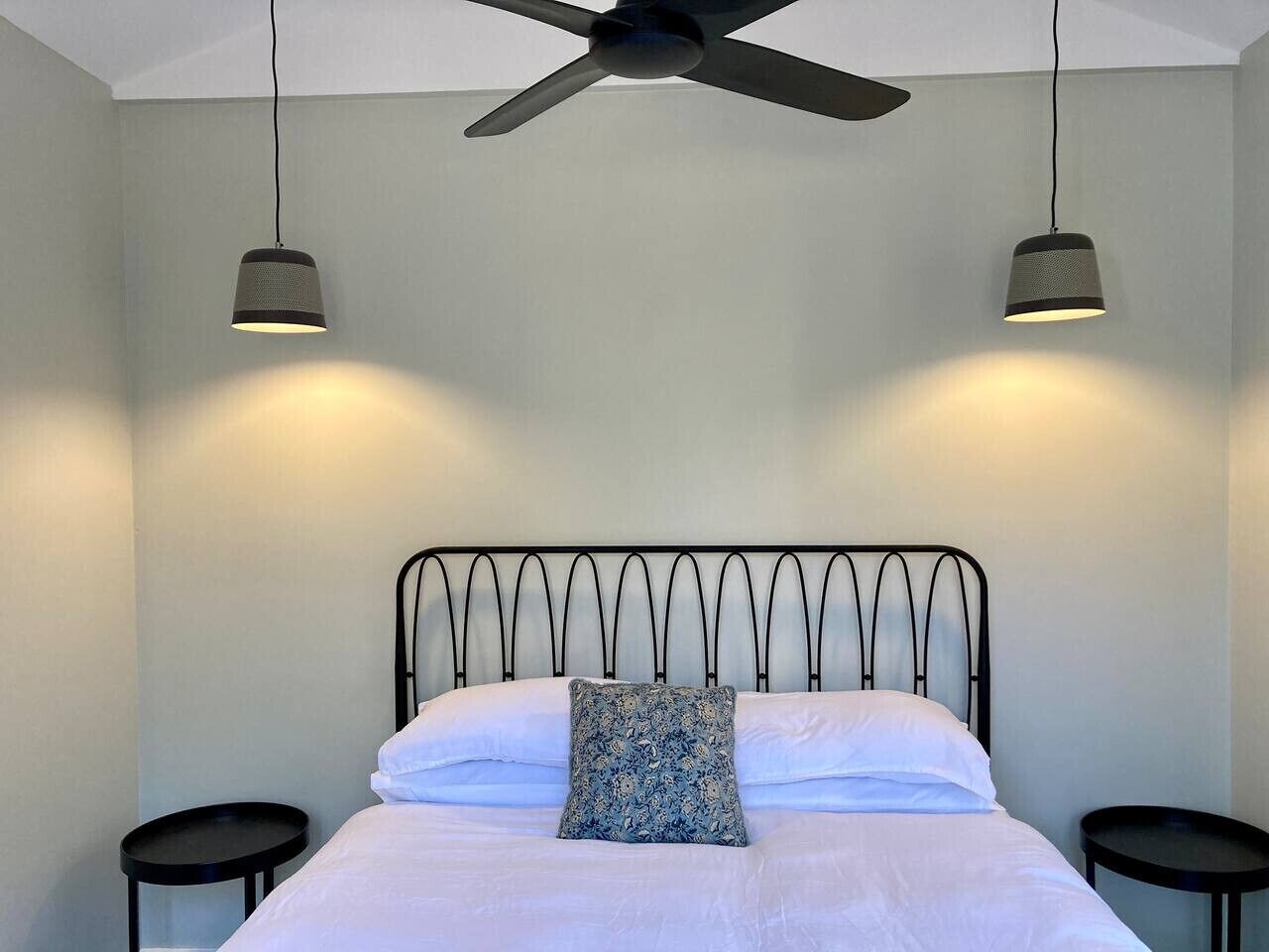 1 室のベッドルーム、ベッドシーツ