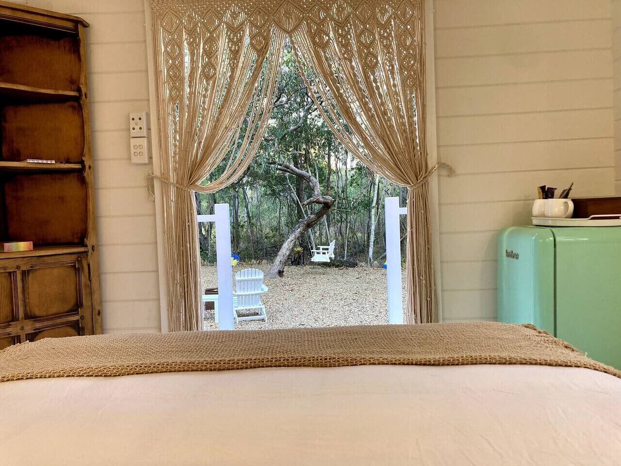 1 habitación y ropa de cama 