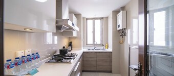 Tyms Xintiandi Elegant 3BR 2BA APT 