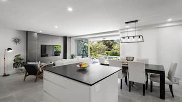 Apartament Deluxe, pati, vistes al jardí | Sala d'estar