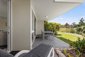 コンフォート アパートメント パティオ ガーデンビュー | テラス / パティオ