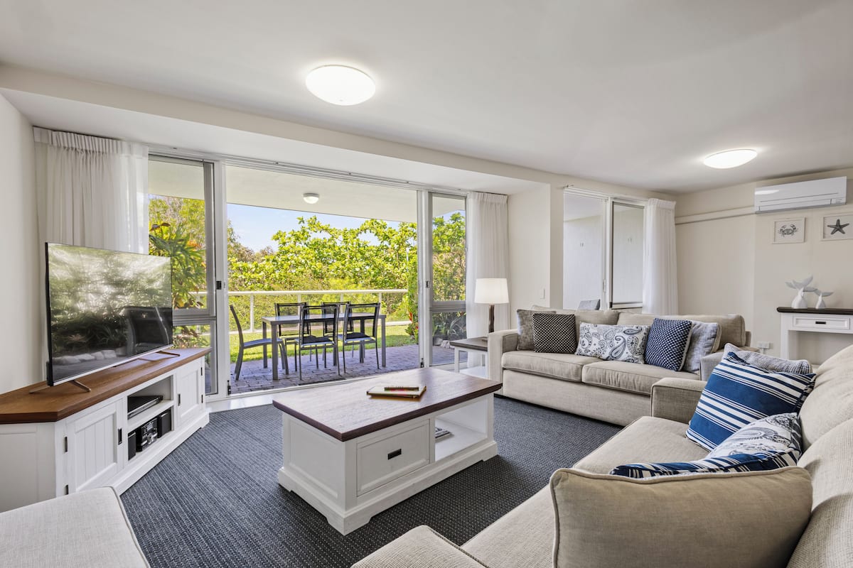 Apartamento Confort, patio, vistas al jardín | Zona de estar