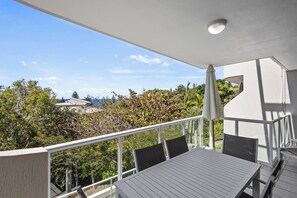 Apartamento Confort, balcón | Terraza o patio