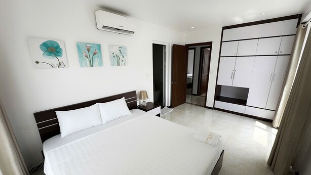Family Apartment, City View - Hotel New Life Towel Ha Long (Bai Chay)