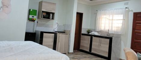 Condo, 1 King Bed | Free WiFi