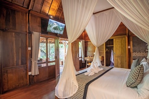 Deluxe Villa, Garden View - Kerjim Wooden Villa (Sukawati)