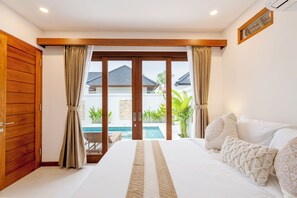 Iron/ironing board, WiFi, bed sheets - Luxurious & private 2-bedroom villa with pool in the heart of Nusa Dua, Bali (Bali)