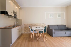 Apartament, balcó, vistes al mar | Sala d'estar | Joguines i impressores 