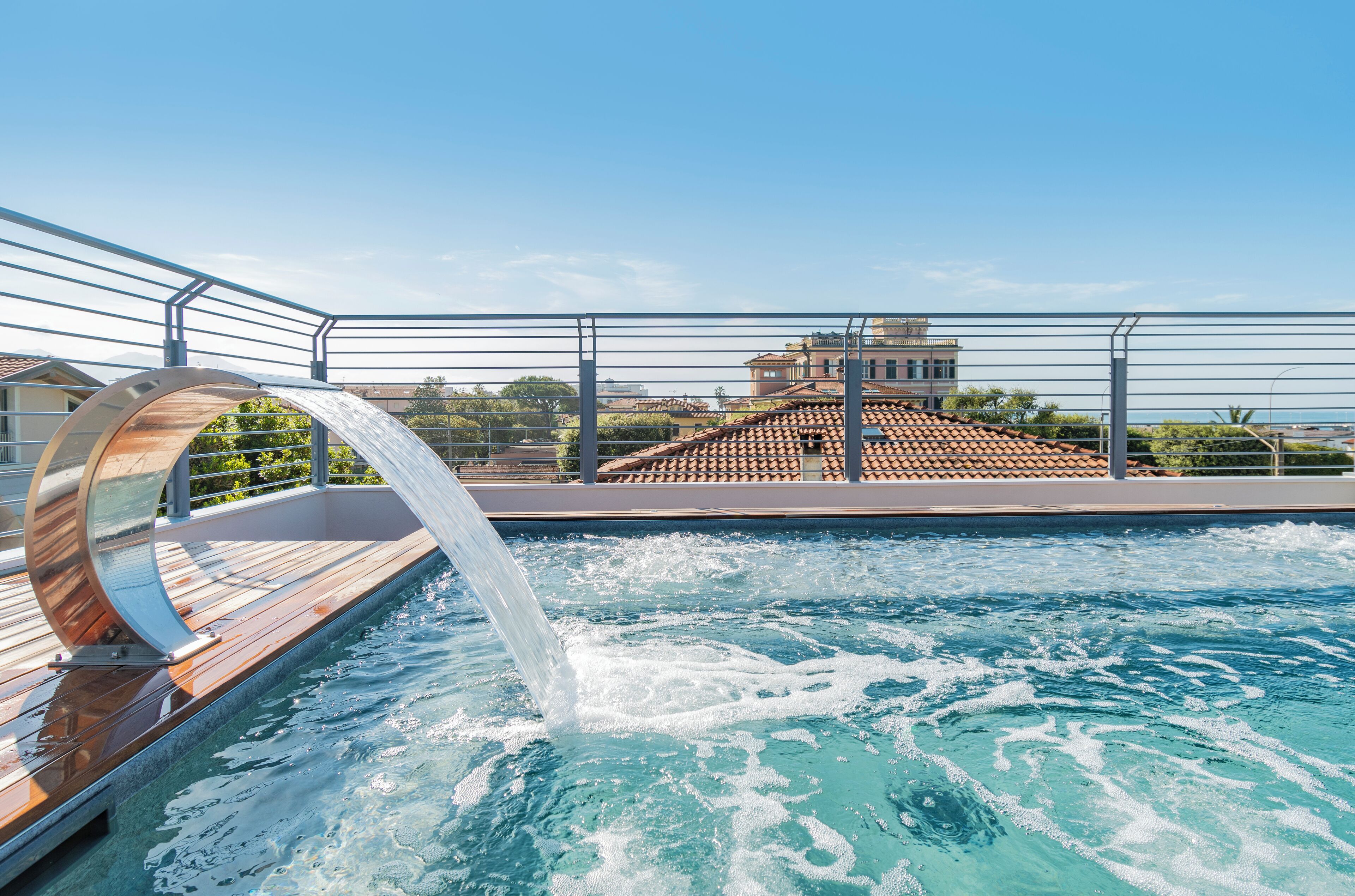 Piscine sur le toit
