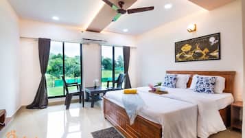 Habitación de lujo con 1 cama matrimonial o 2 individuales, vista al jardín | Vista al jardín