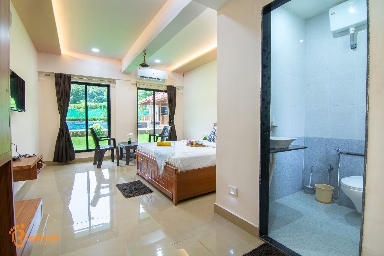Luxury Double or Twin Room, Pool View | View from room