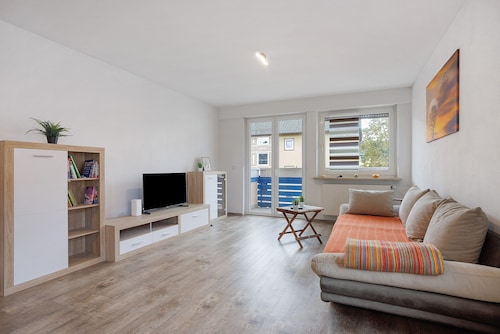 Apartment 'Allgäu Space' mit Gemeinschaftsgarten, Balkon und WLAN