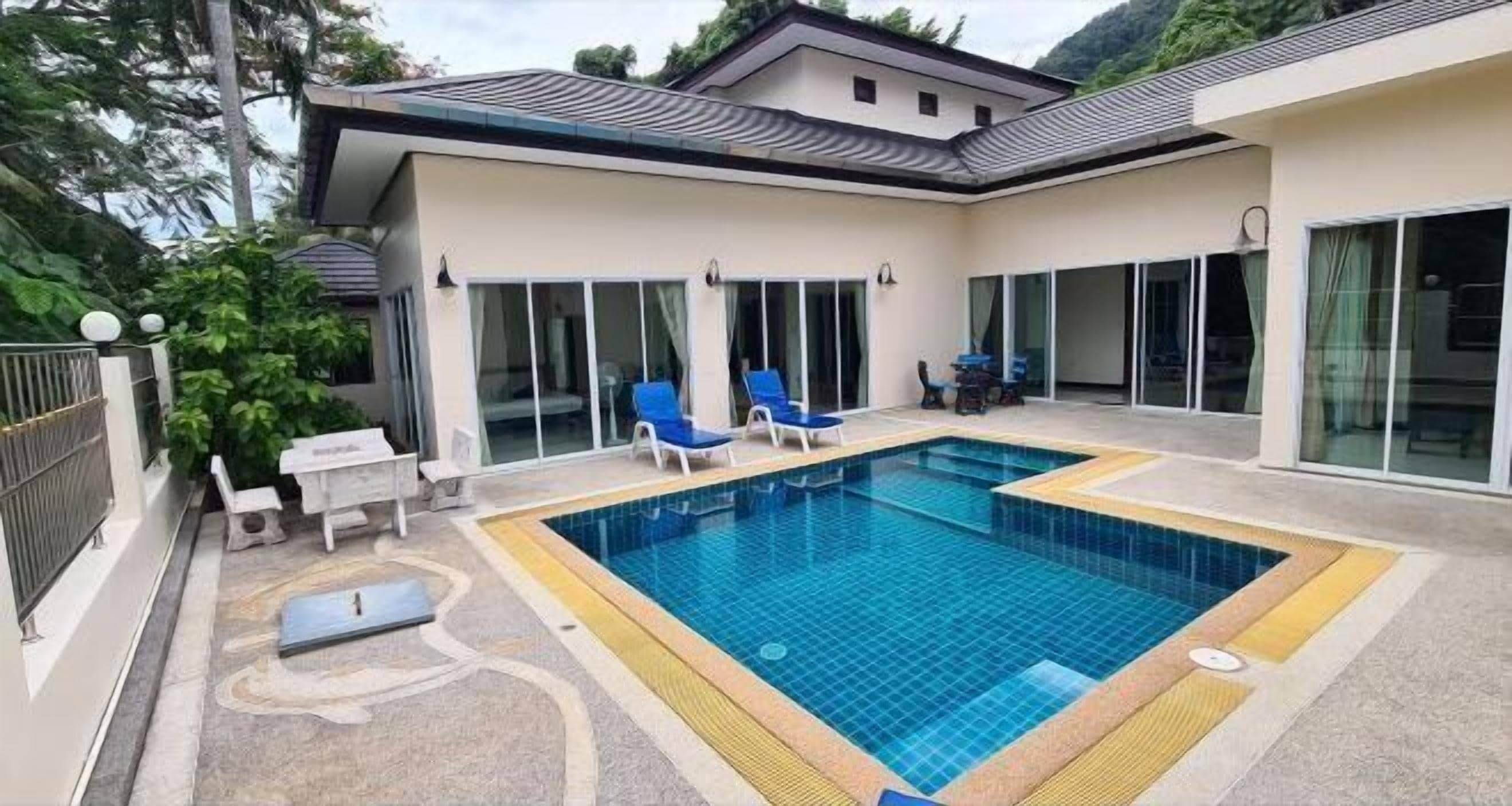 Alberca al aire libre