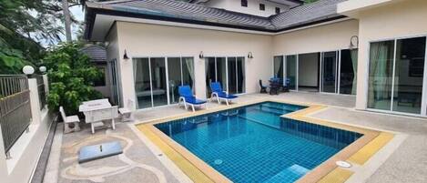 Alberca al aire libre