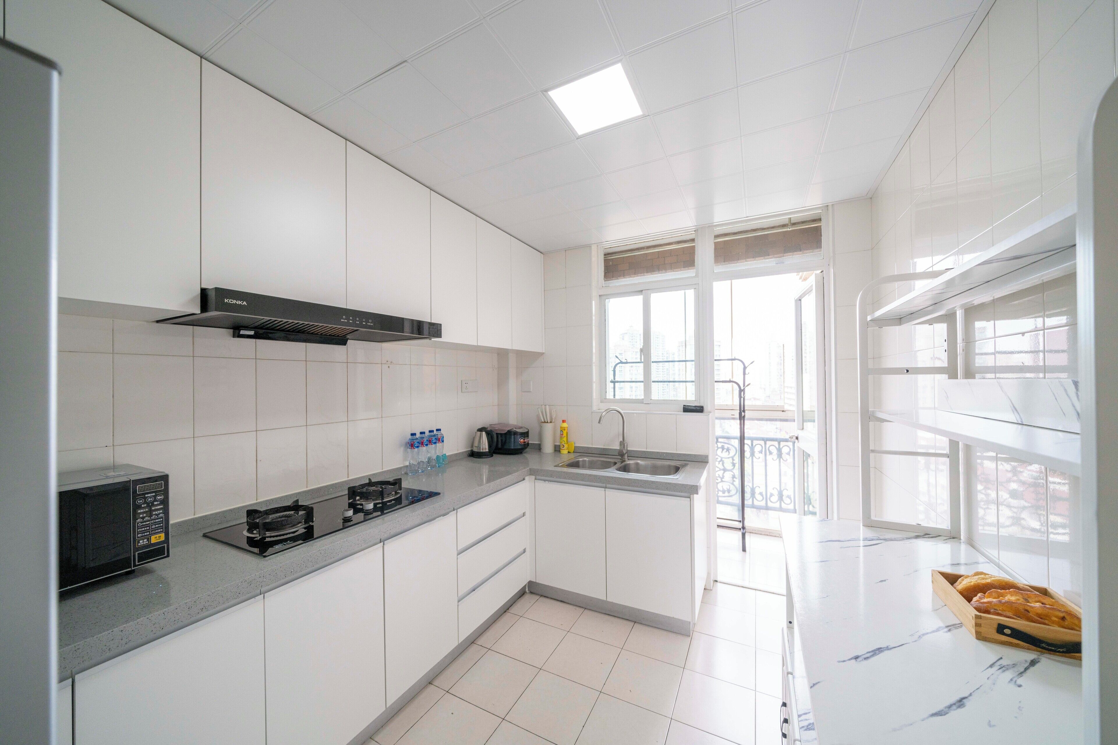 Superior Apartment, 2 Bedrooms, Kitchen, City View | Private kitchenette