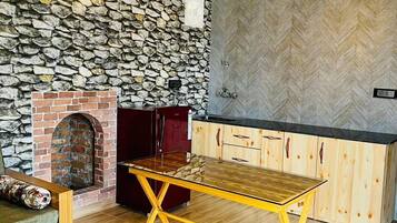 Classic-Ferienhaus, Terrasse, Gartenblick | Esszimmer