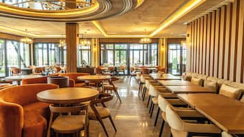 Free daily local cuisine breakfast