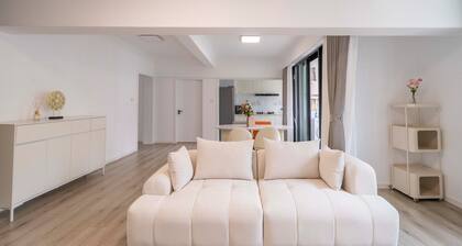 Tyms 2BR APT Hongqiao Paris Classic