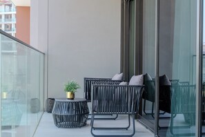 Deluxe-Apartment, Balkon, Stadtblick | Balkon