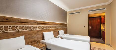 Standard Triple Room | Free WiFi