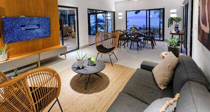 Bayshore 76 Beachfront Villa Palmar de Ocoa